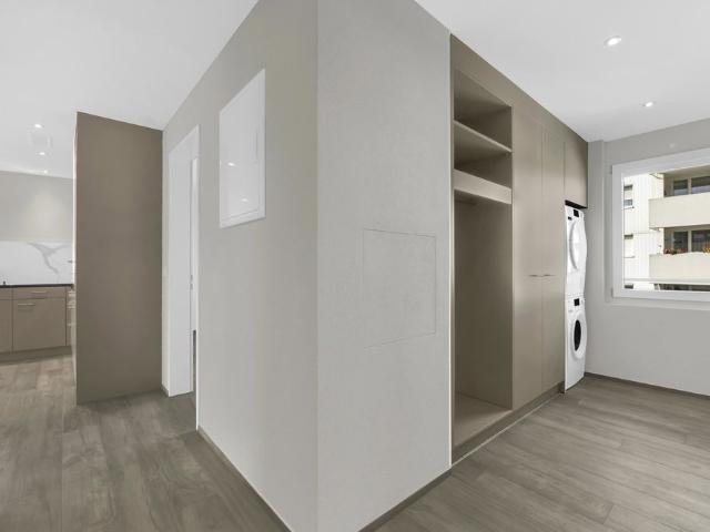 2.5 Zimmer, 58 m², 2. Stock