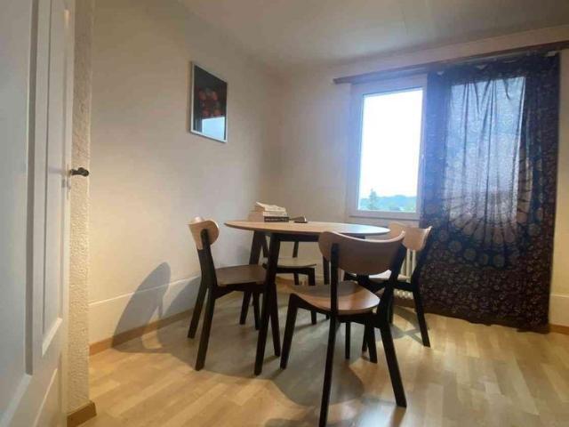 2.5 Zimmer, 58 m², 2. Stock