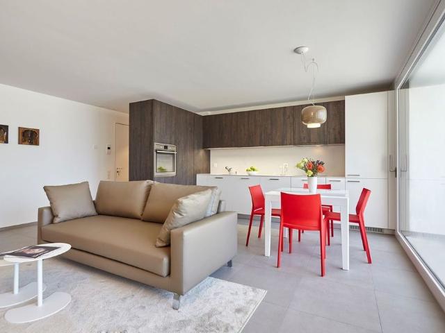 2.5 Zimmer, 58 m², 4. Stock