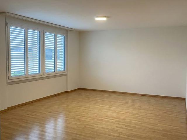 2.5 Zimmer, 58 m², 4. Stock