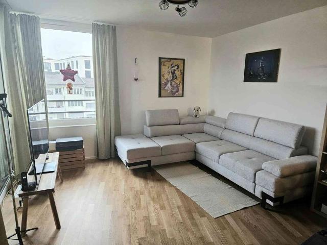2.5 Zimmer, 58 m², 6. Stock