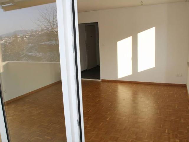 2.5 Zimmer, 58 m², 6. Stock