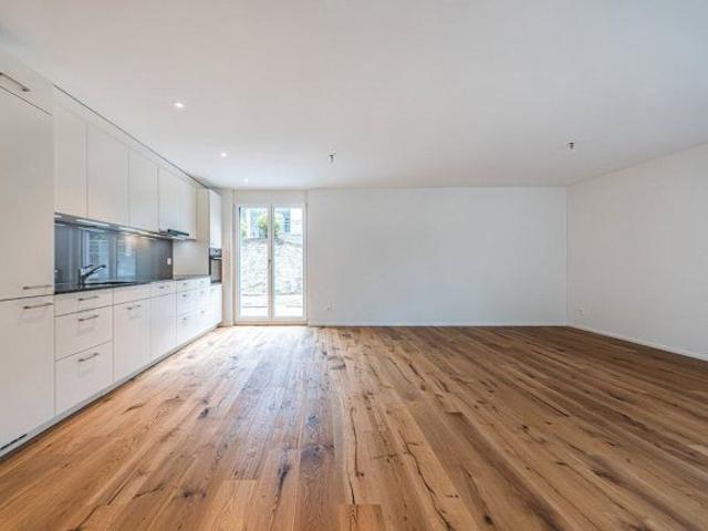 2.5 Zimmer, 58 m², EG