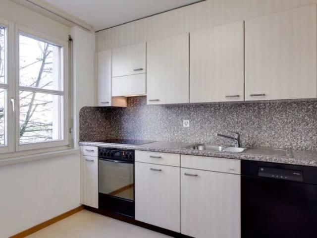 2.5 Zimmer, 59 m², 4. Stock