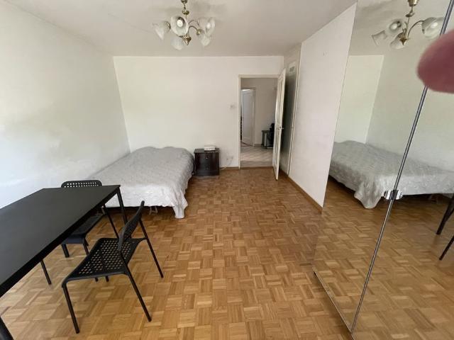 2.5 Zimmer, 50 m², 2. Stock