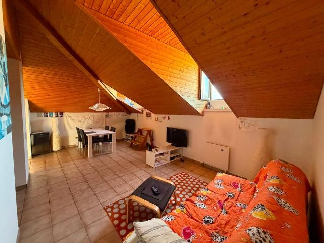 2.5 Zimmer, 50 m², 4. Stock
