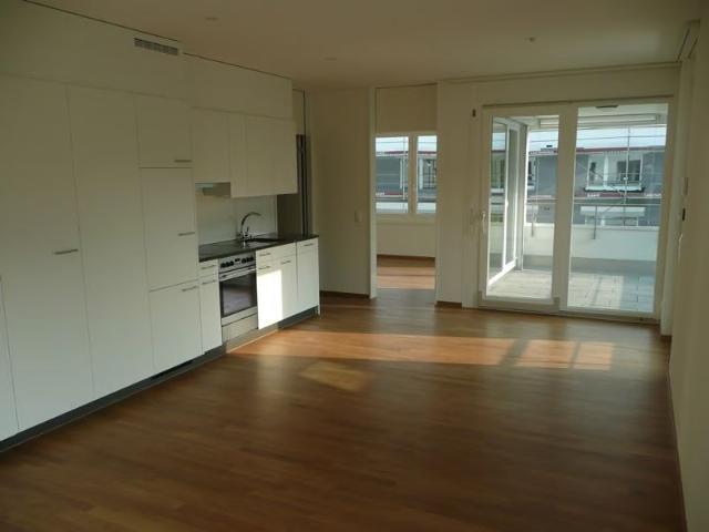 2.5 Zimmer, 50 m², 4. Stock