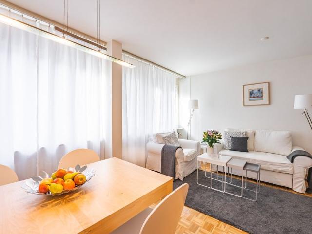 2.5 Zimmer, 50 m², 4. Stock
