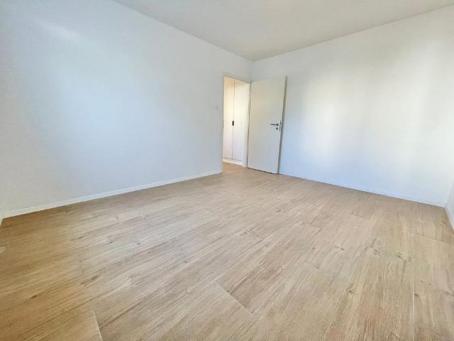 2.5 Zimmer, 50 m², 4. Stock