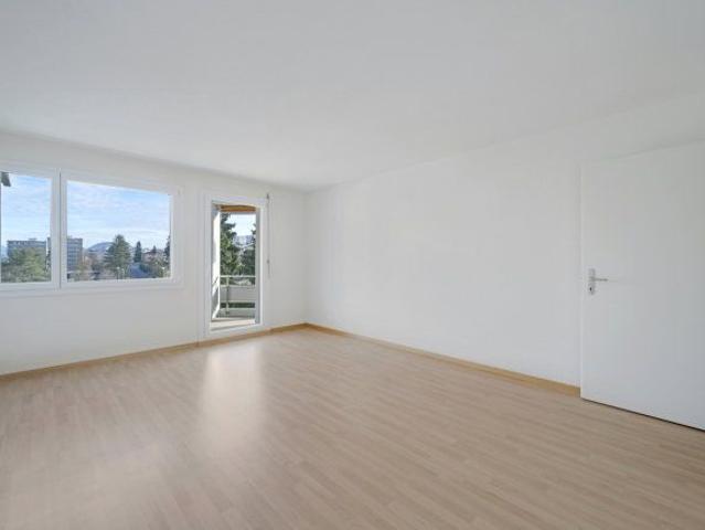 2.5 Zimmer, 50 m², 6. Stock