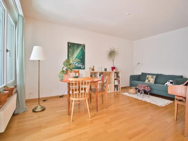 2.5 Zimmer, 52 m², EG