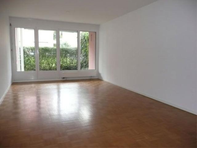 2.5 Zimmer, 52 m², EG