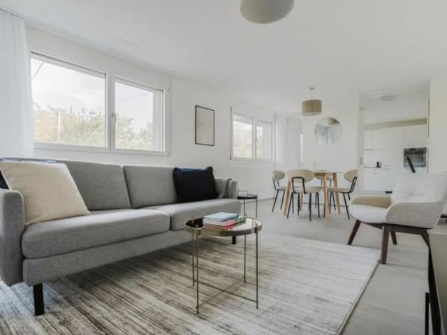 2.5 Zimmer, 64 m², 1. Stock