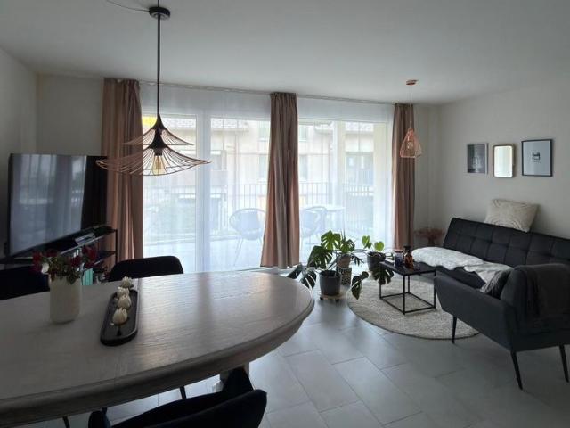2.5 Zimmer, 64 m², 1. Stock