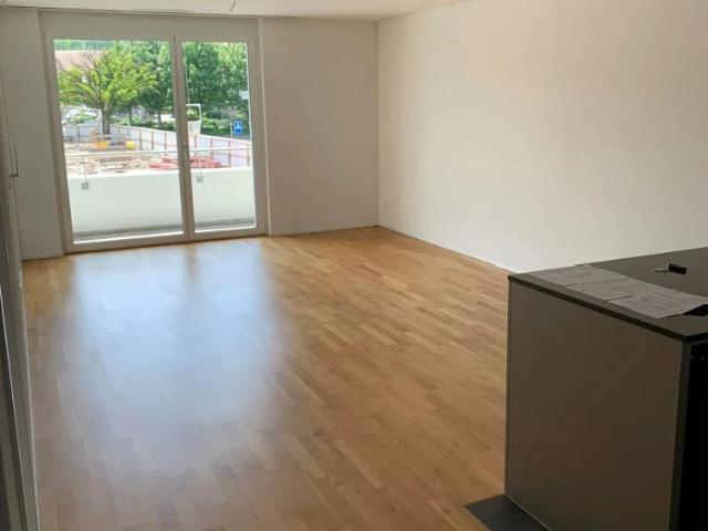 2.5 Zimmer, 64 m², 2. Stock