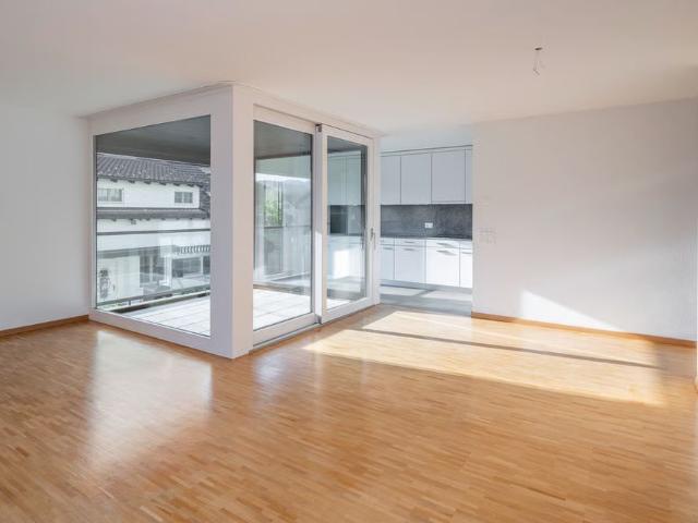 2.5 Zimmer, 64 m², 2. Stock