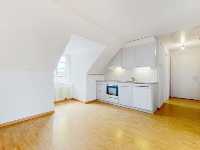 2.5 Zimmer, 64 m², 4. Stock