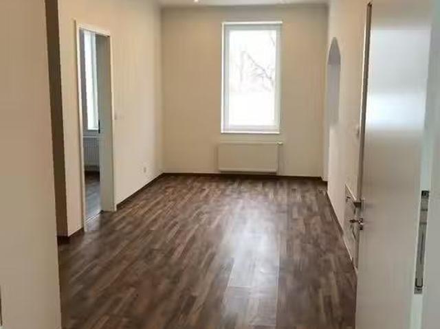 2,5 Zimmer 64 m² 675 € Kaltmiete Wohnungen in Breitenbrunn
