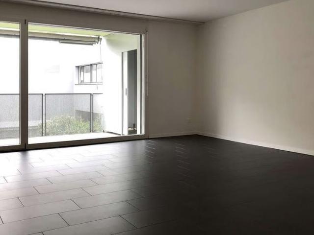 2.5 Zimmer, 64 m², EG
