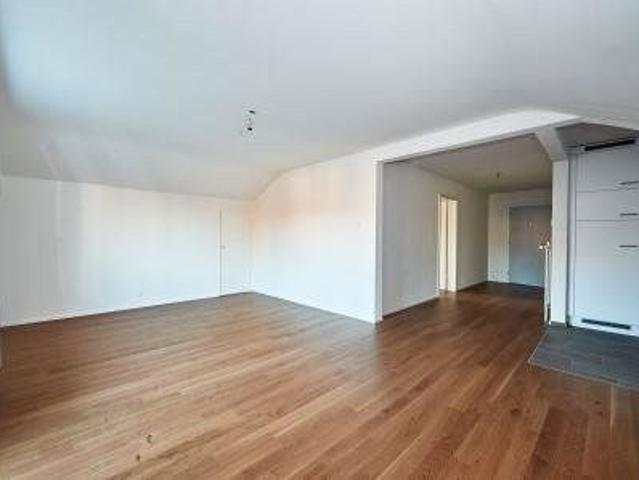 2.5 Zimmer, 65 m², 3. Stock