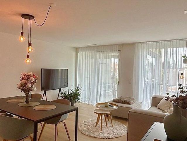 2.5 Zimmer, 65 m², 3. Stock