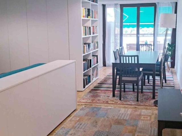 2.5 Zimmer, 65 m², 1. Stock