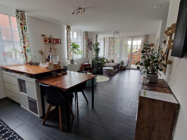 2.5 Zimmer, 65 m², 1. Stock