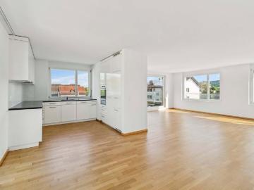 2.5 Zimmer, 65 m², 1. Stock