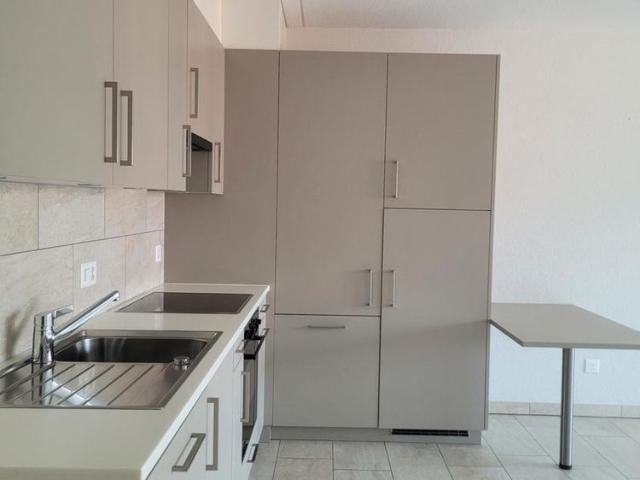 2.5 Zimmer, 65 m², 1. Stock
