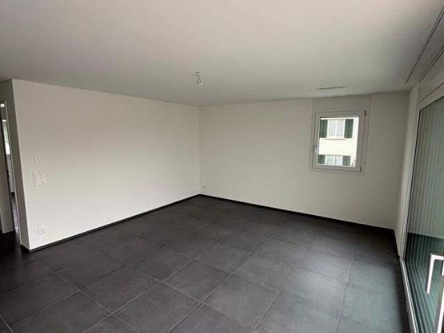 2.5 Zimmer, 65 m², 1. Stock