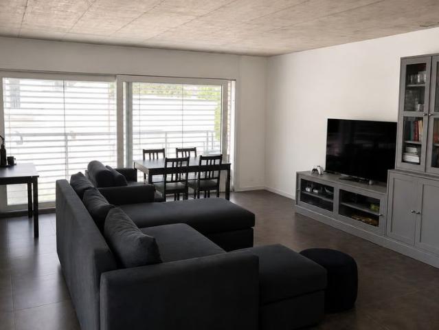 2.5 Zimmer, 65 m², 1. Stock