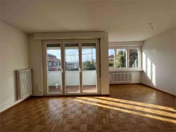 2.5 Zimmer, 65 m², 1. Stock