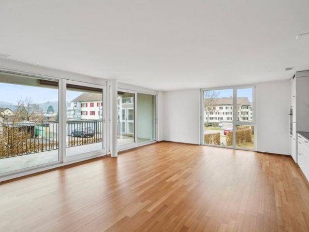 2.5 Zimmer, 65 m², 1. Stock