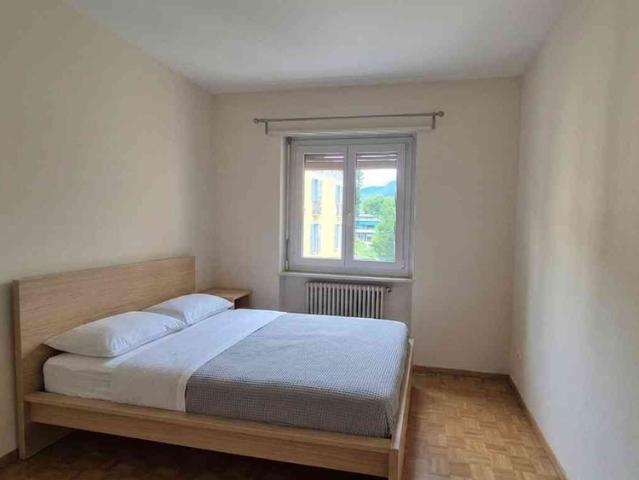 2.5 Zimmer, 65 m², 2. Stock