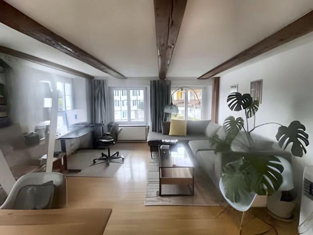 2.5 Zimmer, 65 m², 2. Stock