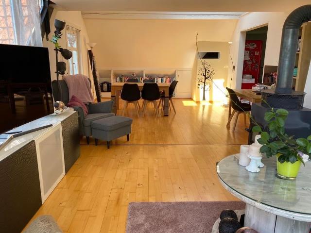 2.5 Zimmer, 65 m², 2. Stock