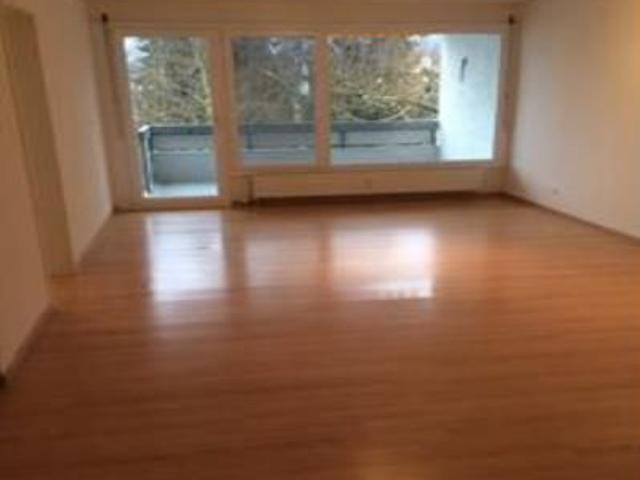 2.5 Zimmer, 65 m², 2. Stock