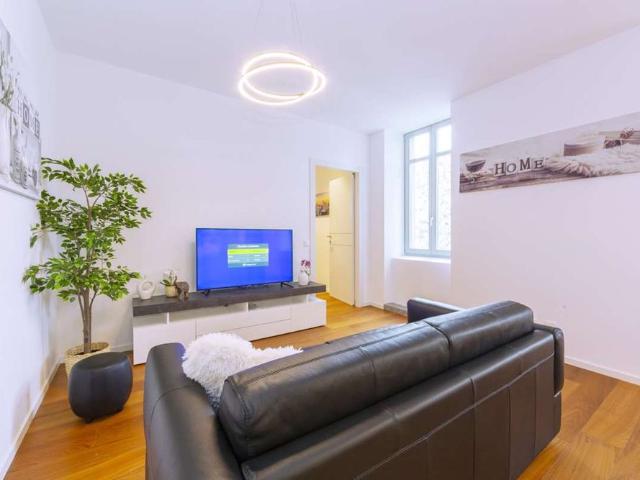 2.5 Zimmer, 65 m², 2. Stock