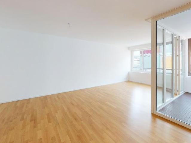 2.5 Zimmer, 65 m², 2. Stock