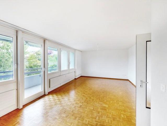 2.5 Zimmer, 65 m², 2. Stock