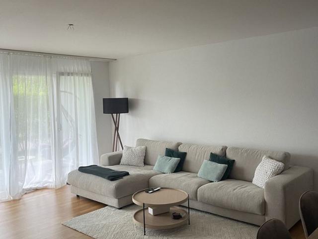 2.5 Zimmer, 65 m², EG