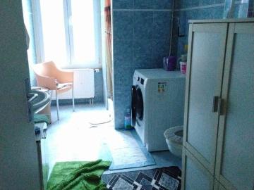 2.5 Zimmer, 65 m², EG