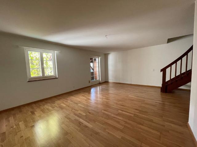 2.5 Zimmer, 66 m², 1. Stock