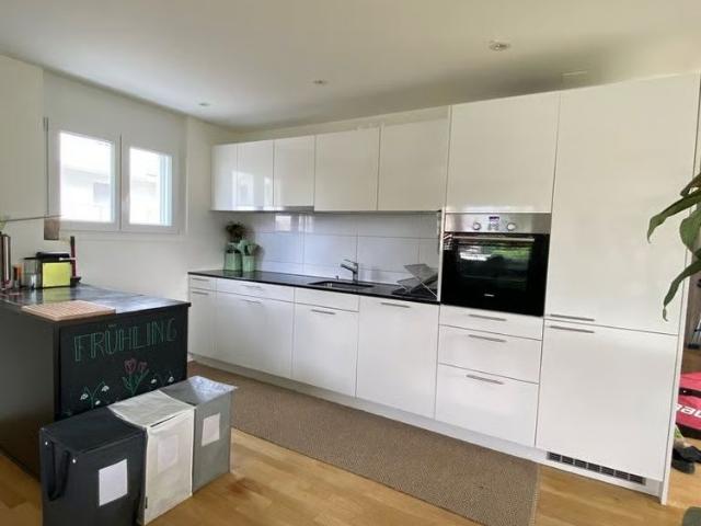 2.5 Zimmer, 66 m², 2. Stock