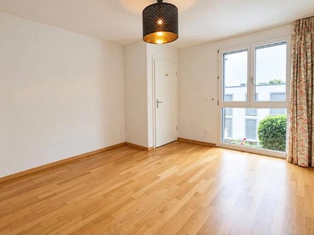 2.5 Zimmer, 66 m², 2. Stock