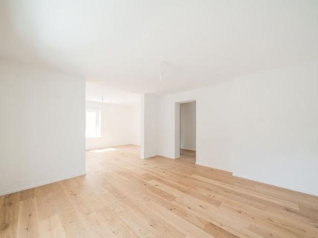 2.5 Zimmer, 66 m², EG