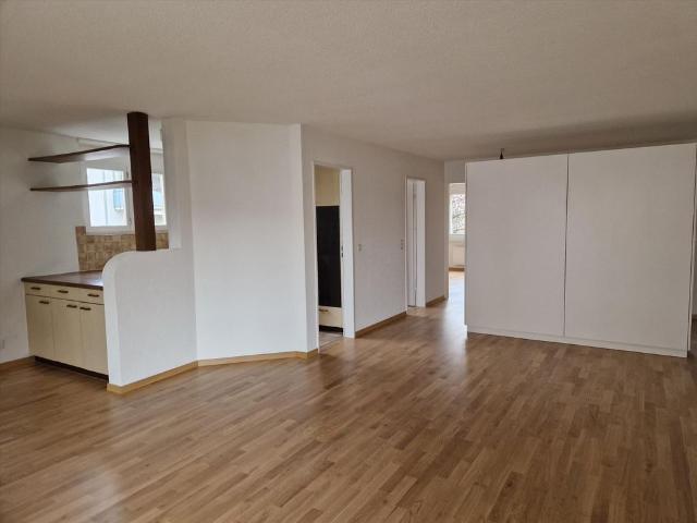 2.5 Zimmer, 67 m², 3. Stock