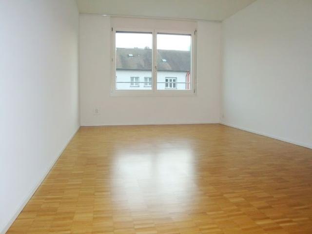 2.5 Zimmer, 67 m², 3. Stock