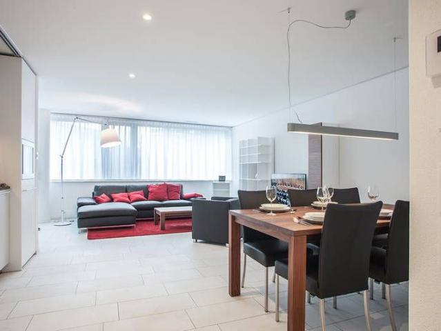 2.5 Zimmer, 67 m², 3. Stock