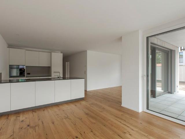 2.5 Zimmer, 67 m², 1. Stock